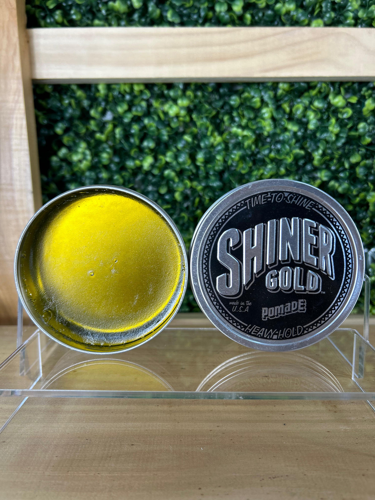 Shiner Gold Pomade A Base De Agua Para Peinado De Cabello 3.4oz  - Heavy Hold Fijacion Fuerte